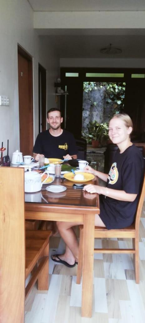 Kelum Homestay Kandy Exterior photo