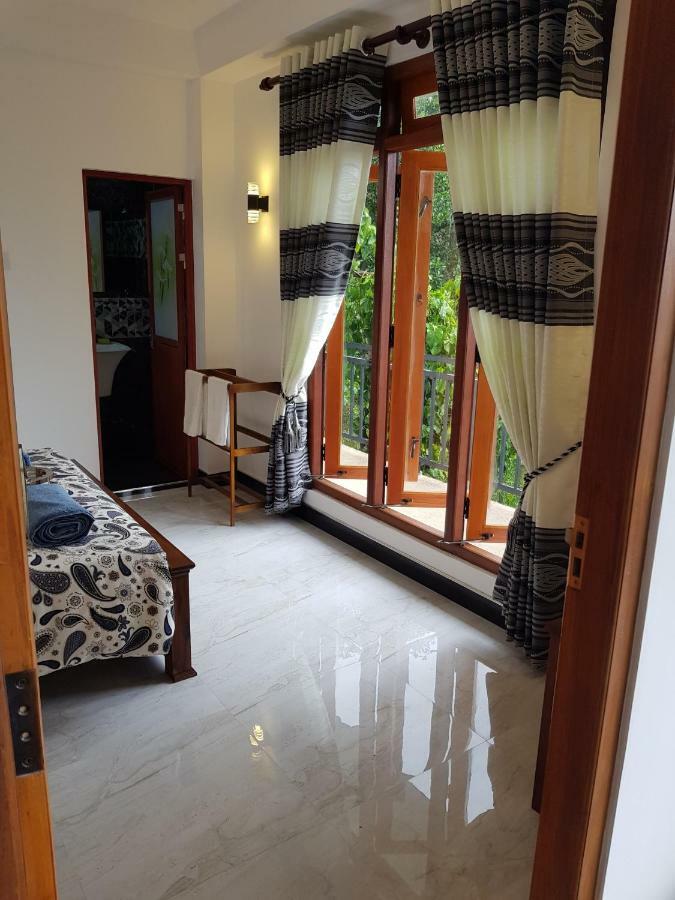 Kelum Homestay Kandy Exterior photo